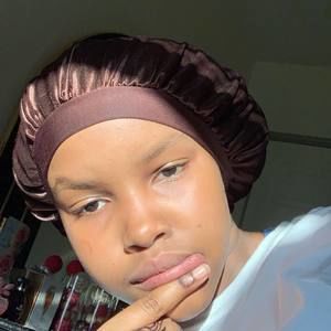 Meet your Posher, Kaine